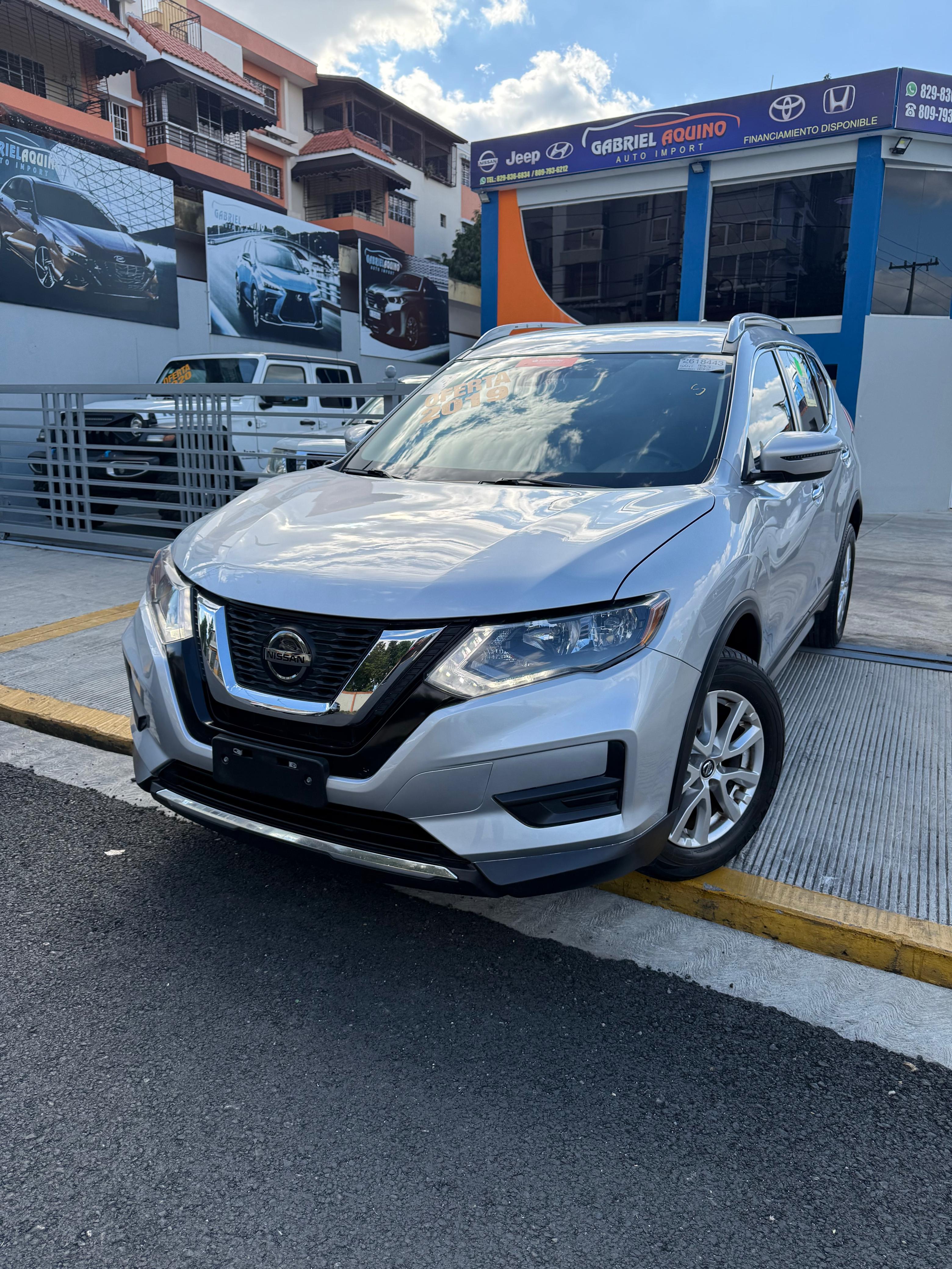 jeepetas y camionetas - nissan rogue ediccion especial 4
