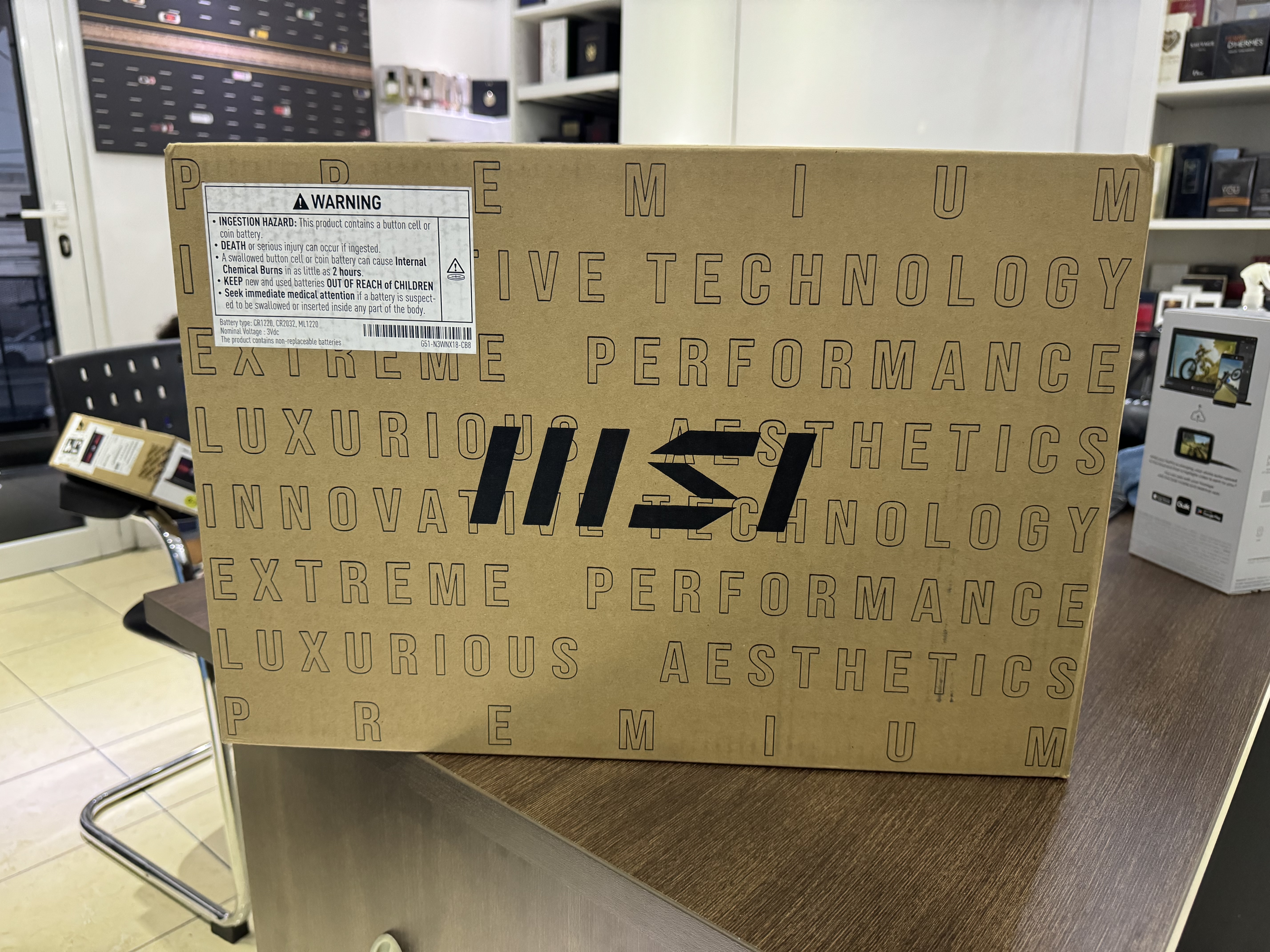 computadoras y laptops - PC Laptop MSI Thin 15/16GB RAM/ 512GB/ i5 Nuev 0