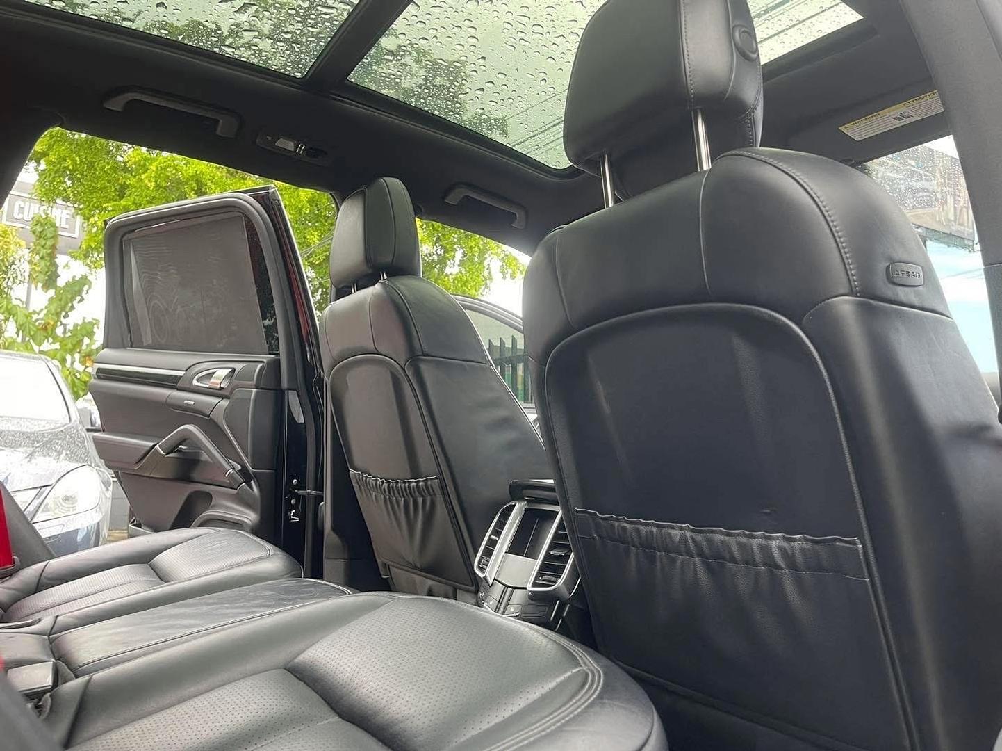 jeepetas y camionetas - PORSCHE CAYENNE S 2016 4