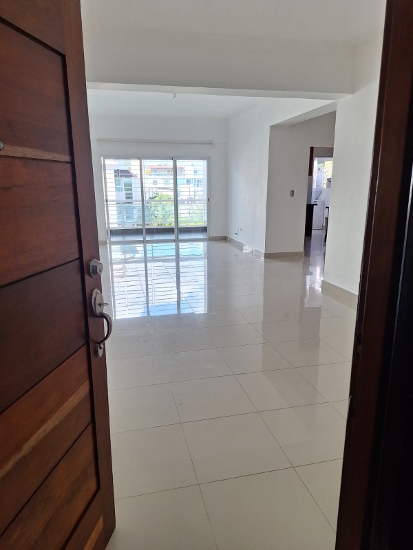 apartamentos - Se alquila apartamento amplio y fresco en El Millón: USD 1,200

 0
