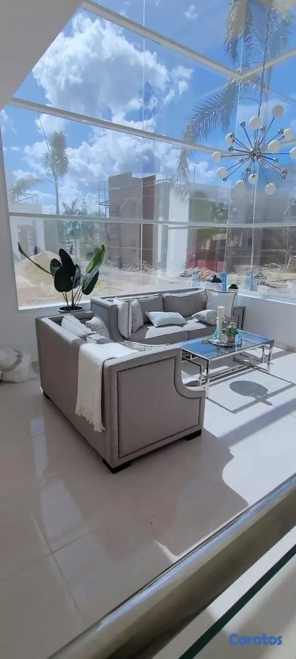 casas - ¿Amas la Privacidad? Súper Casa  Nueva en La Romana/Precio Negociable  4