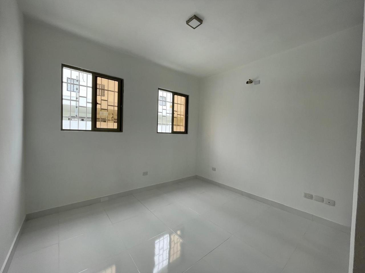 casas - Casa Recion Construidaen Residencial Cerrado, Moca 5