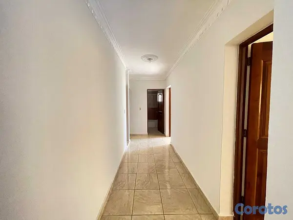apartamentos - Amplio apartamento de 120 m² en segundo piso con 2 1