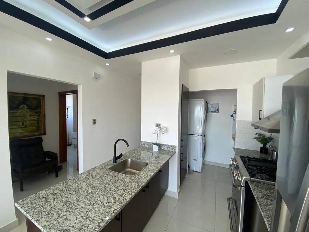 apartamentos - Alquiler de Apartamento Amoblado en Renacimiento 