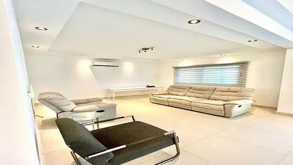 apartamentos - Vendo Apartamento Precioso con terraza en La Esperilla 5