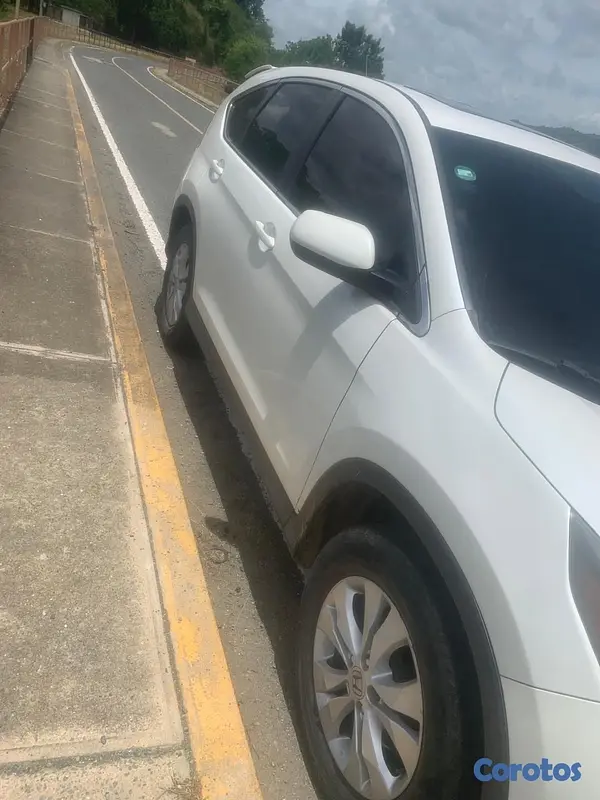 jeepetas y camionetas - Se vende, Negociable 2