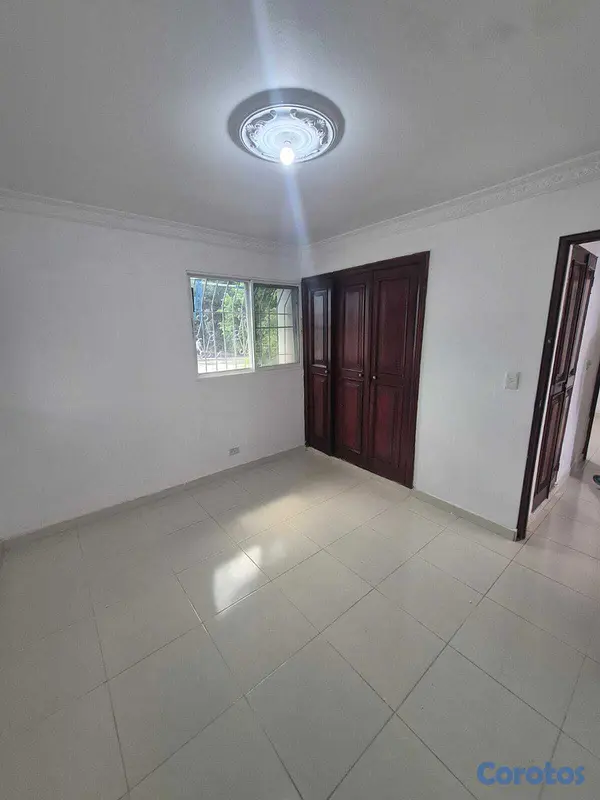 apartamentos - Venta zona tranquila Ave. independencia 8