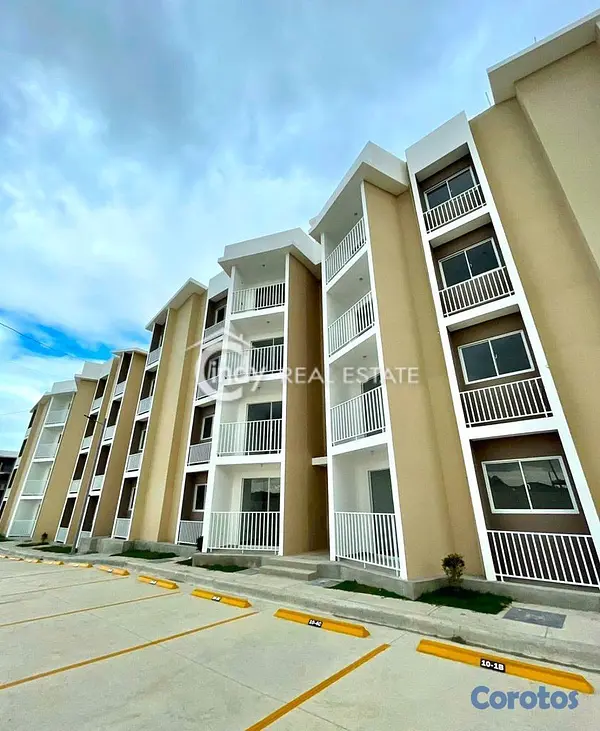 apartamentos - Apartamento 69m², 3 Hab, 1 Parqueo en Santiago 2