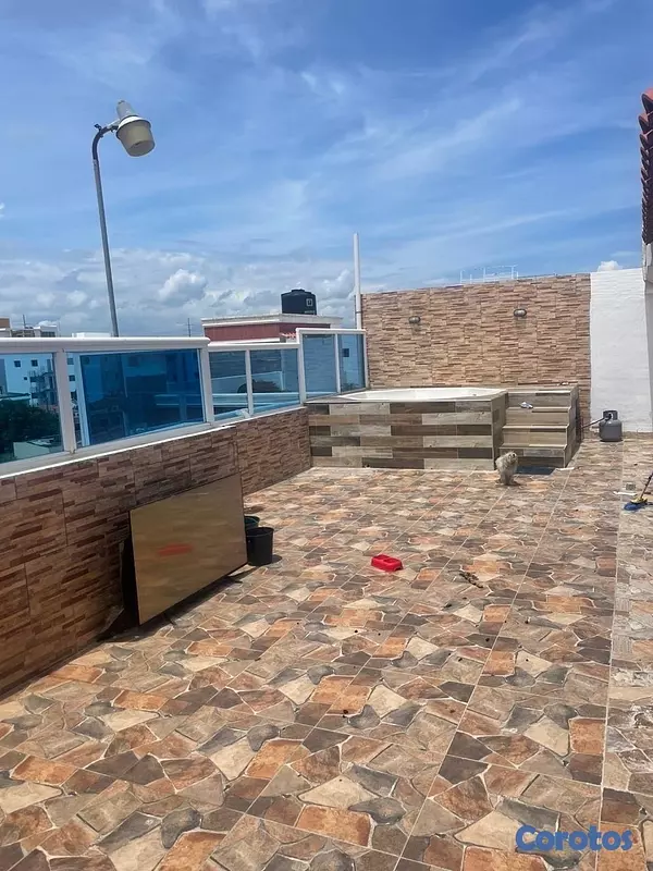 apartamentos - venta de apartamento 4to y 5to piso de 244mts en los corales del sur  2