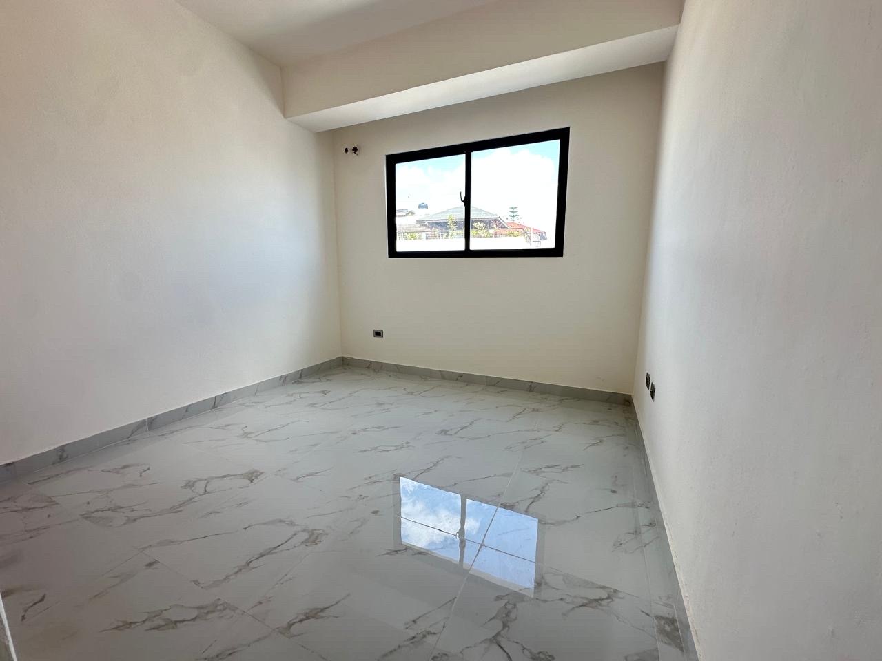 apartamentos - hermoso apartamento en una zona céntrica y tranquila en el millón  9