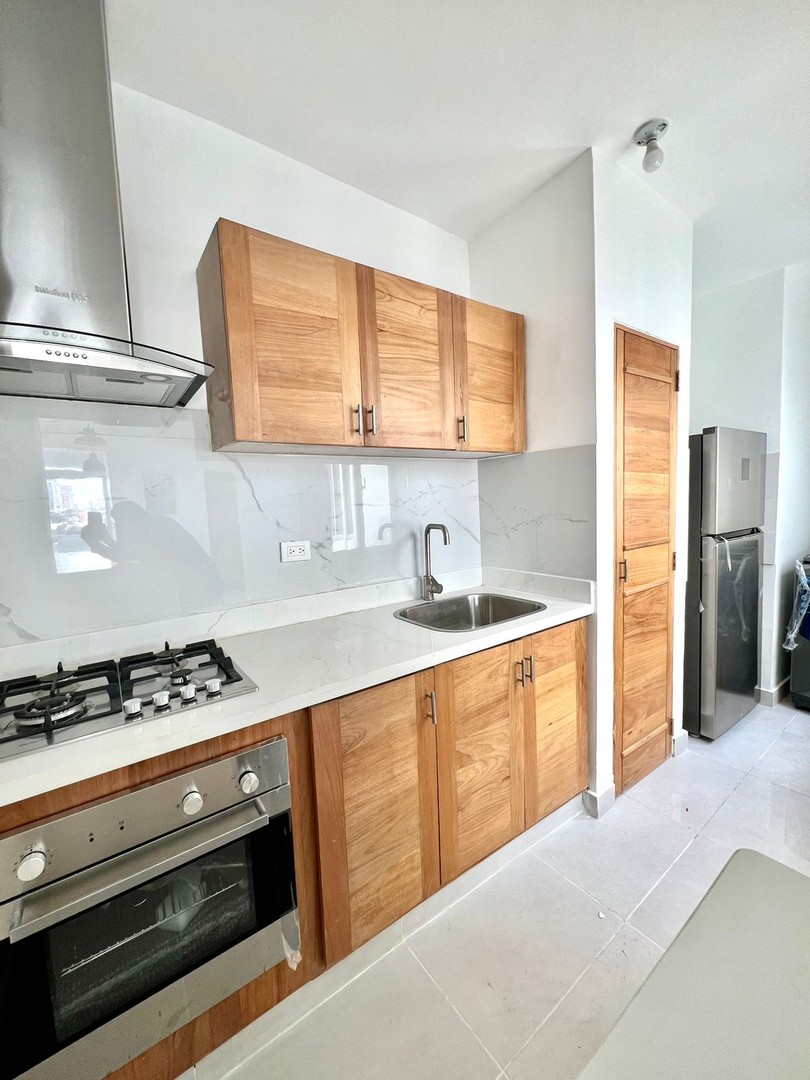 apartamentos - Apartamento con línea blanca en alquiler en la Zona Universitaria  6