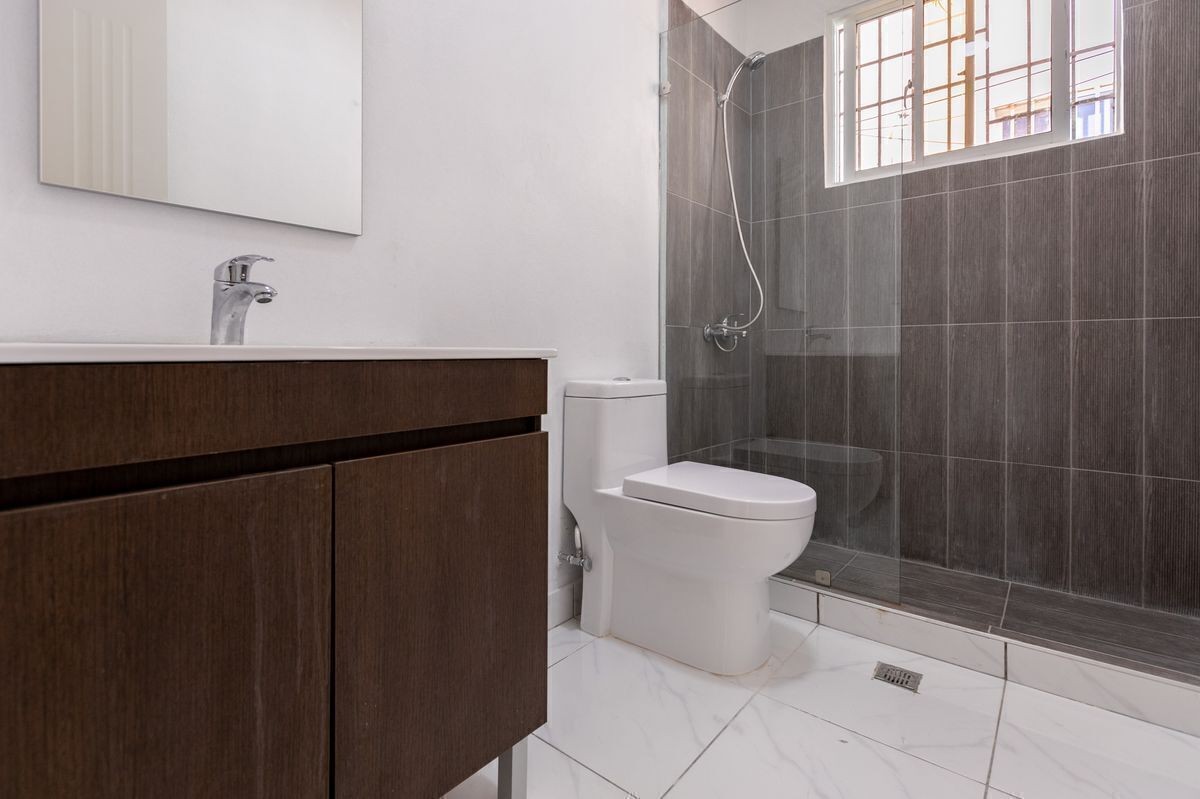 apartamentos - Aquilo Apartamento Clásico En Urbanización Fernández
3er. Piso
U$S750
2 Hab
 3