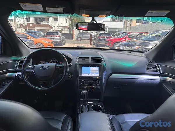 jeepetas y camionetas - Ford Explorer XLT ECOBOOST 2018 3