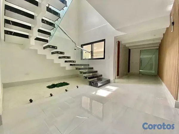 oficinas y locales comerciales - Local Comercial en Alquiler -ROSMIL 2