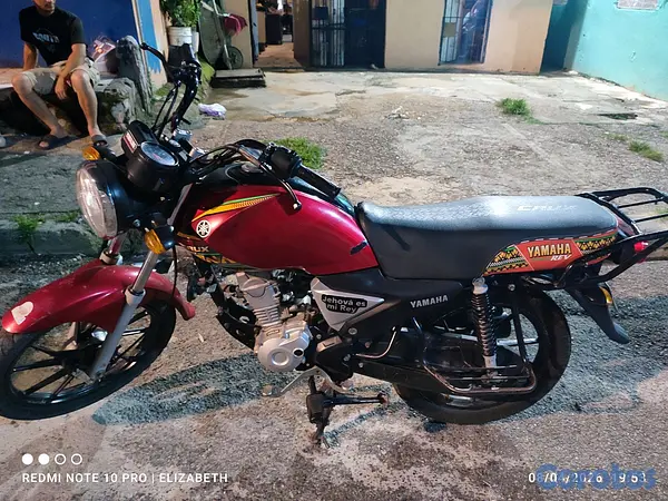 motores y pasolas - Yamaha crux 2022 usado como nuevo piezas originales  4
