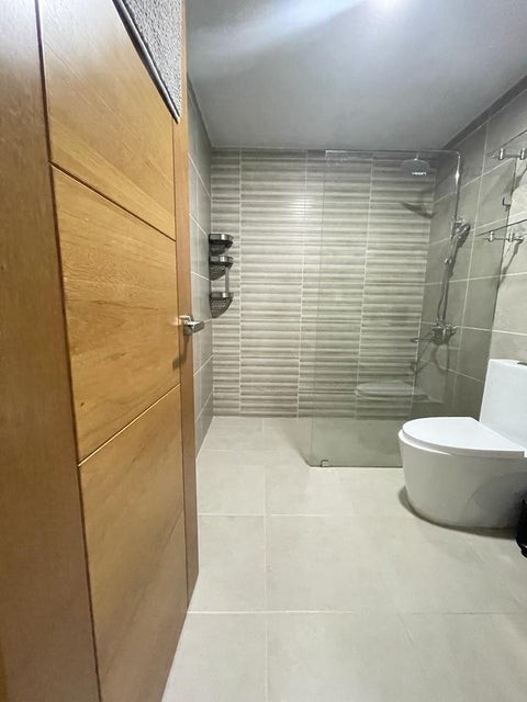 apartamentos - Apartamento amueblado en alquiler #24-85 balc{on, piscina, ascensor, seguridad. 6