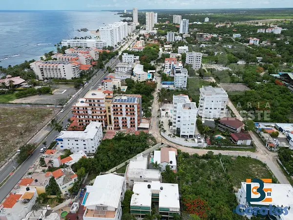 solares y terrenos - VENDE Excelente Solar con 1,024 metros en el CENTR 6