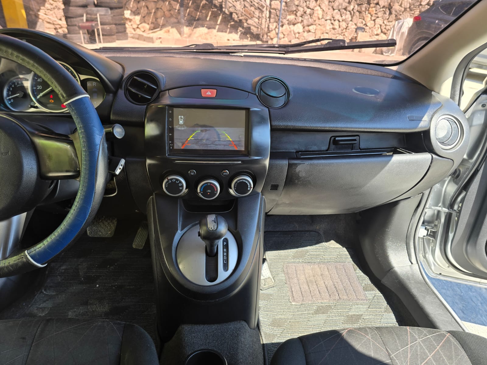 carros - mazda Demio 2014 3