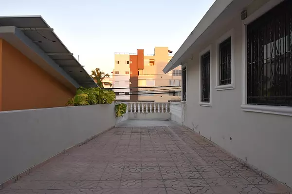 casas - Casa 2 niveles Ens.Quisqueya 7