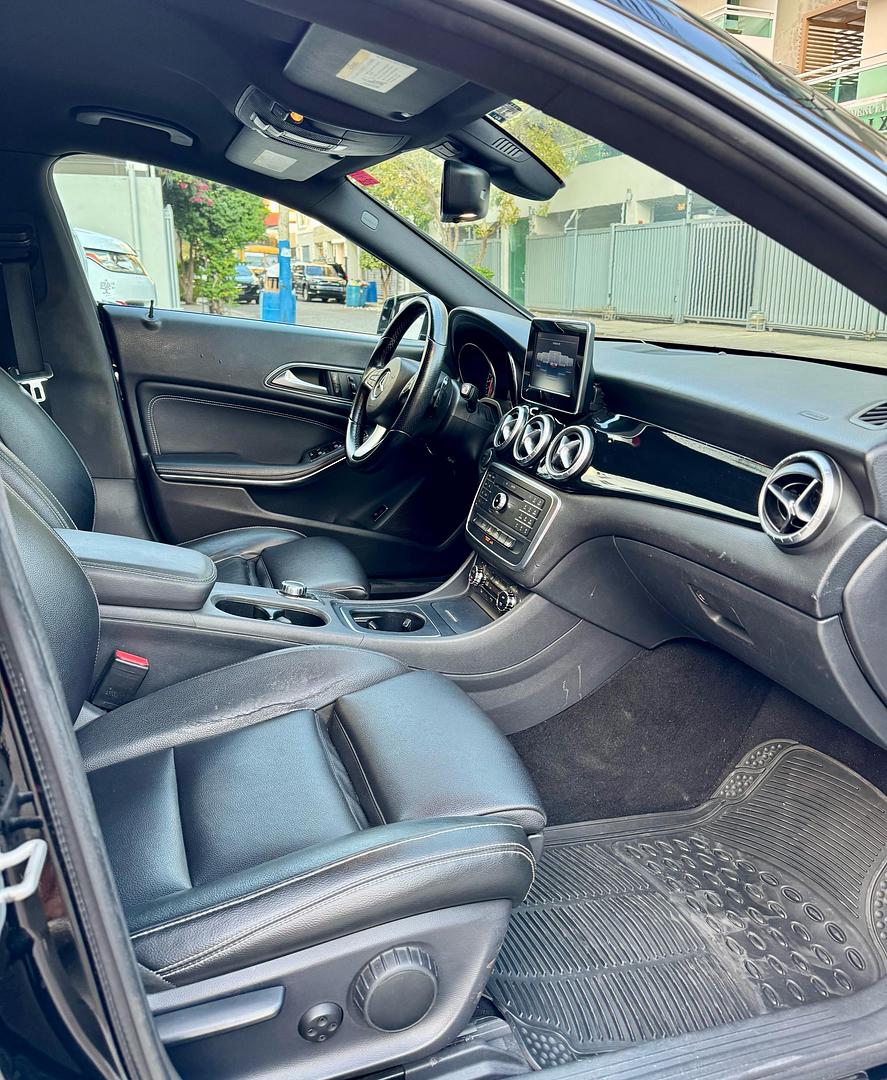 carros - Mercedes Benz CLA250 2016 7