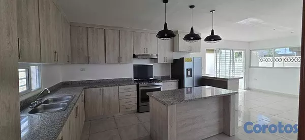 casas - Casa en alquiler en la Caleta La Romana 7
