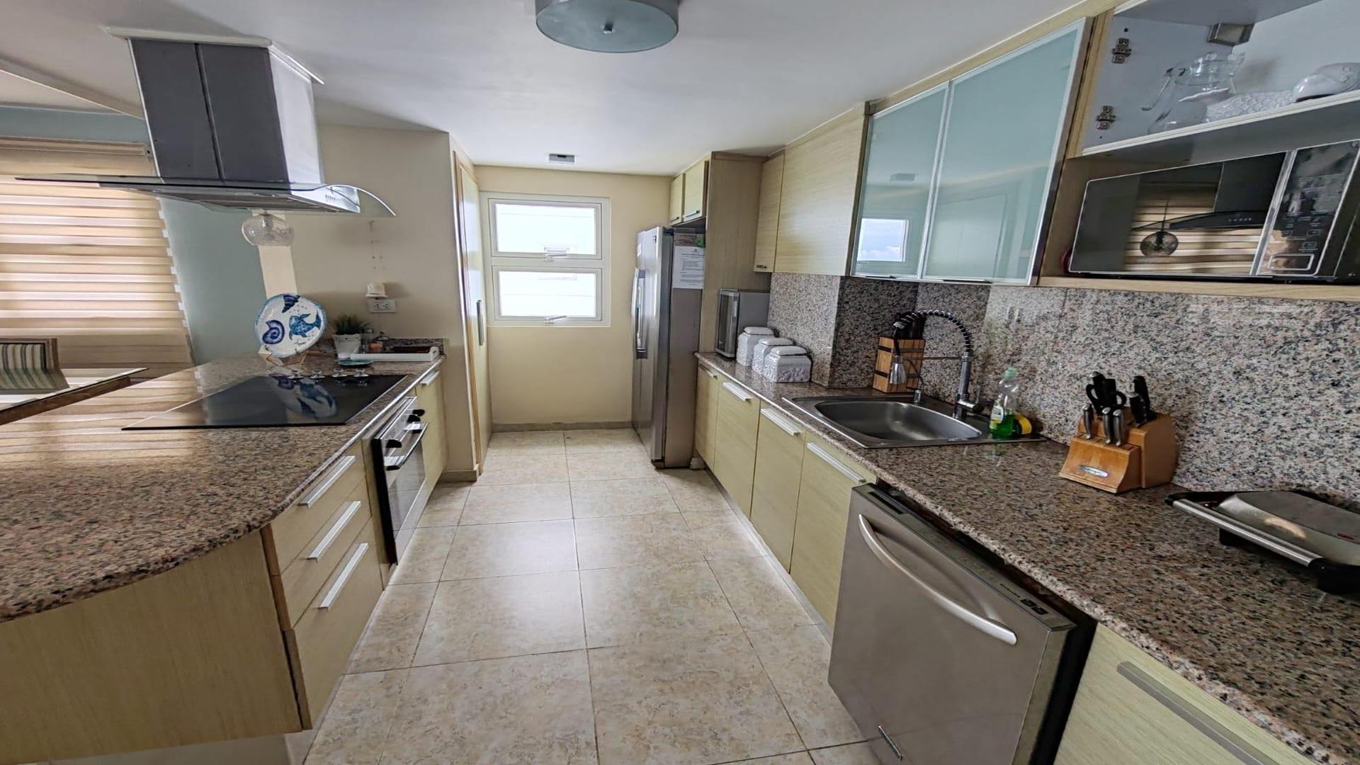 apartamentos - Apartamento en Juan Dolio, primera linea de playa, en venta 7