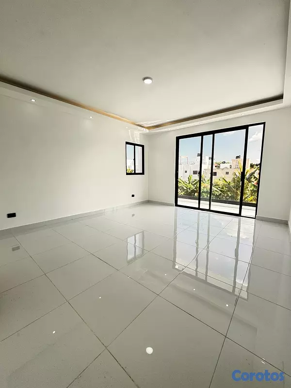 casas - venta de exclusiva casa con piscina en la autopista de san isidro Santo Domingo 11