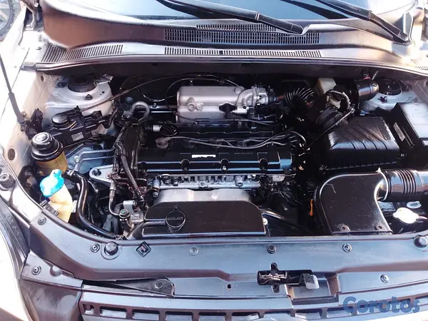 jeepetas y camionetas - Kia sportage Motor Dosch 4 cilindros 2