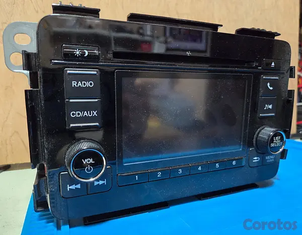 accesorios para vehiculos - Radio de Honda HRV 2016  3
