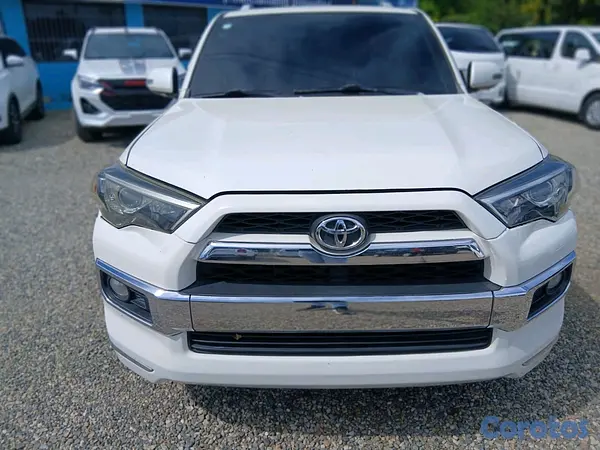 jeepetas y camionetas - 2010 Toyota 4Runner  2