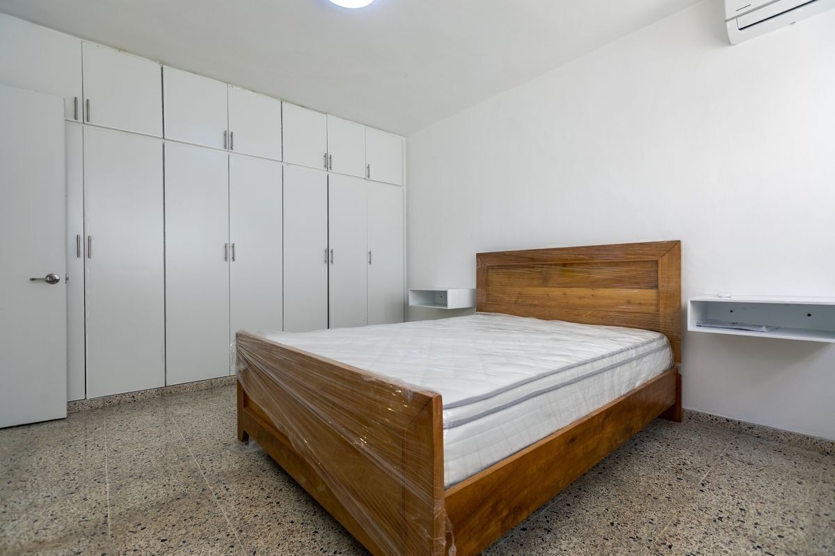 apartamentos - Aquilo Apartamento Clásico En Urbanización Fernández
3er. Piso
U$S750
2 Hab
