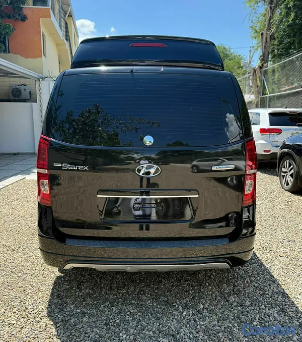 jeepetas y camionetas - hiunday starex 2019 5
