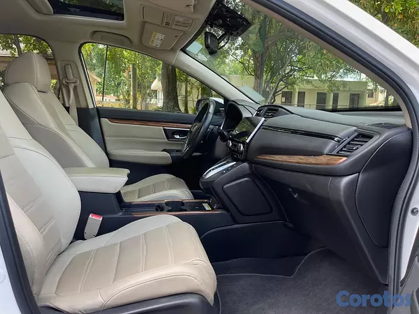 jeepetas y camionetas - Honda CRV Touring Hybrid 2022 AWD (4x4) 10