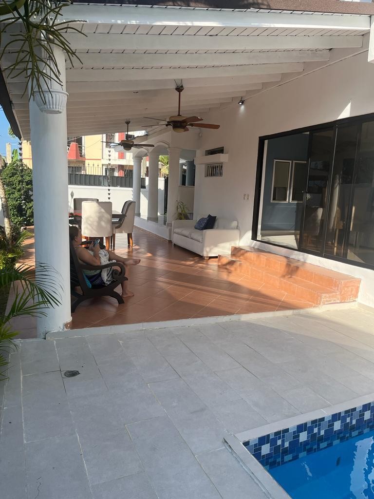 casas - Es un lugar tranquilo y seguro a 4 minutos de la playa hermosa casa grande  6