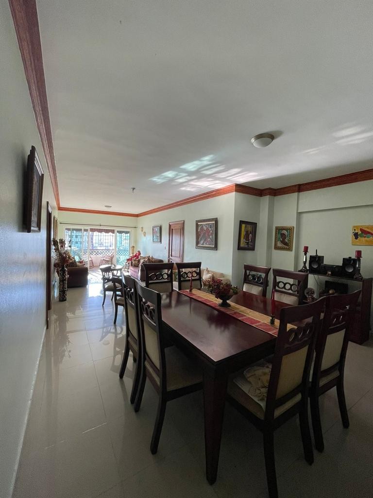 apartamentos - Sin Intermediarios En venta Aproximadamente 200 mts2 + cuarto del servicio. 1