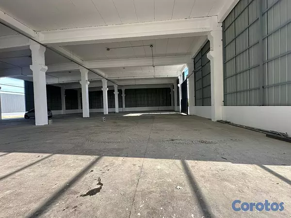 oficinas y locales comerciales - Nave en alquiler Autopista las Americas  3
