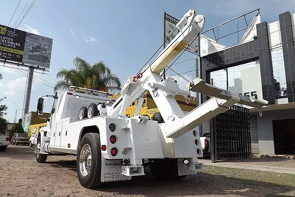 otros vehiculos - Grua Malecon 4