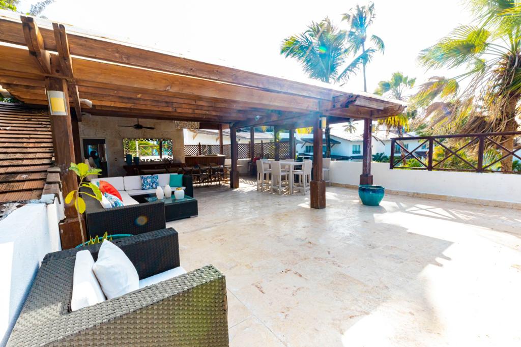 penthouses - Penthouse Playa las Terrenas Recibo Vehiculo  5