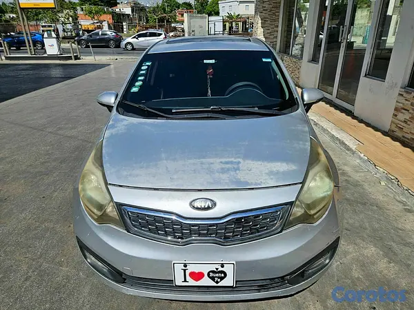 carros - Kia río 2013 7