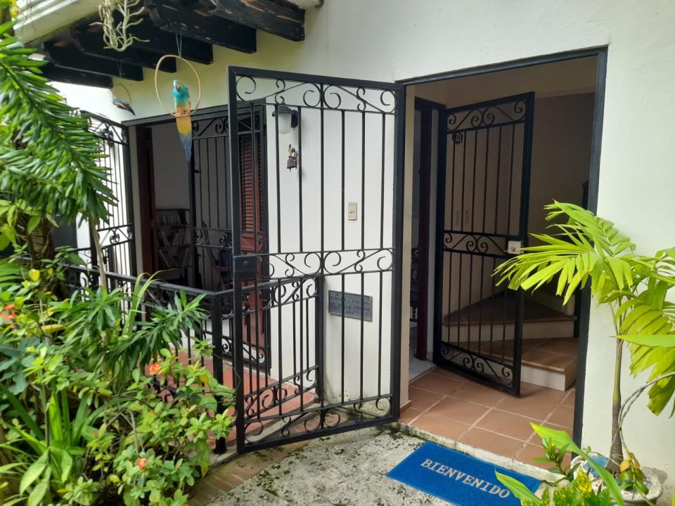 apartamentos - Apartamento en ZONA COLONIAL 0
