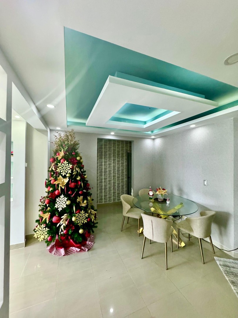 apartamentos - Apartamento 4to Nivel De Oportunidad,  Ave. 27 Febrero  4
