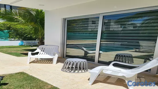 casas vacacionales y villas - PARADISIACA VILLA AMUEBLADA EN PUNTA CANA VILLAGE 3