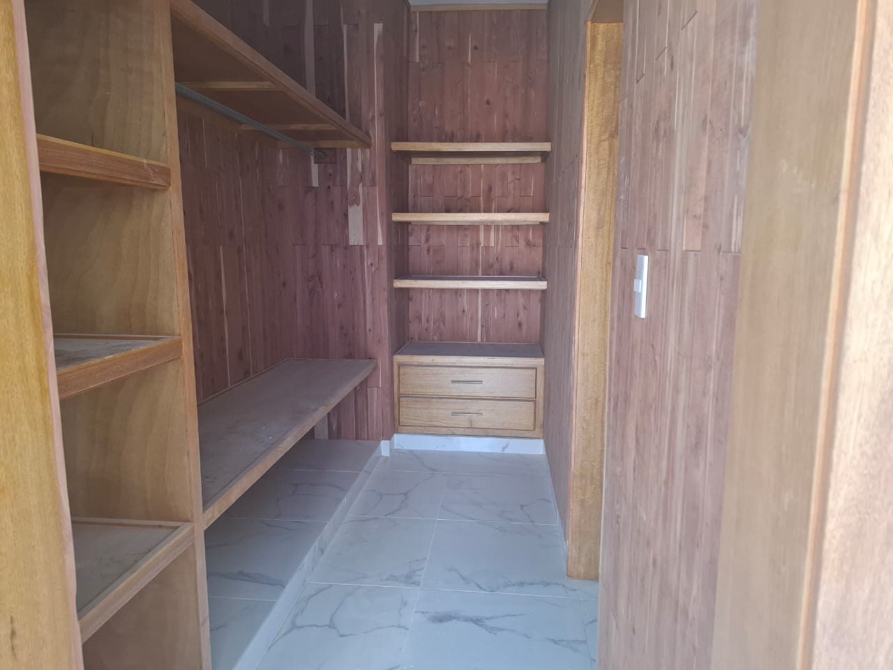 casas - CASA DE LUJO A MINUTOS DE PLAYA EN RESIDENCIAL 4