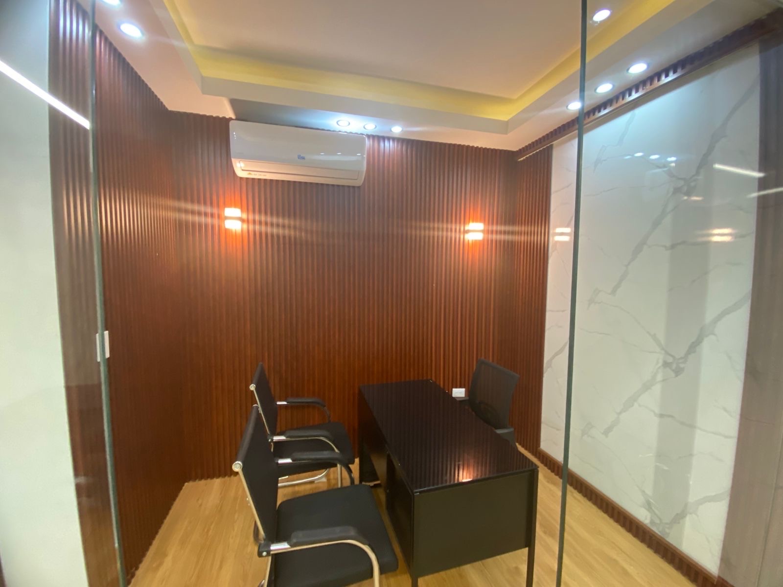 oficinas y locales comerciales - LOCAL COMERCIAL  5