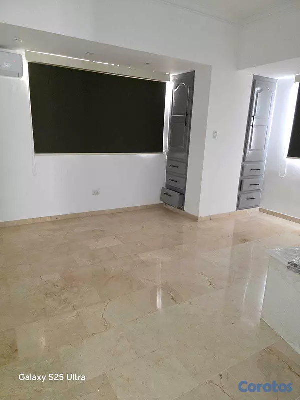 apartamentos - Urb. REAL, apto Clásico remodelado nivel alto excelente Distribución y ubicación 7