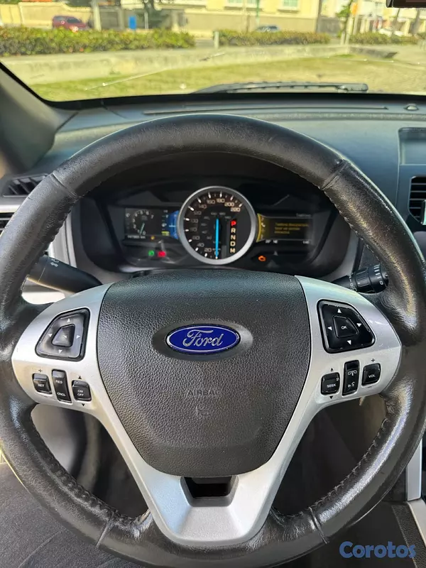 jeepetas y camionetas - Ford Explorer 2012 XLT 3.5 v6 7