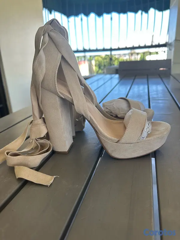 zapatos para mujer - Tacones color crema size 9.5  3