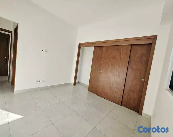 apartamentos - Alquiler en Arroyo Hondo Viejo con área social 8