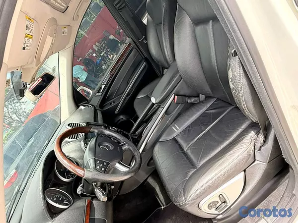 jeepetas y camionetas - Mercedes GLA450 2008 5