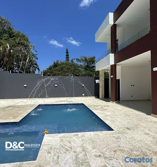 casas - Casa en venta en residencial cerrado  Con vista al 1